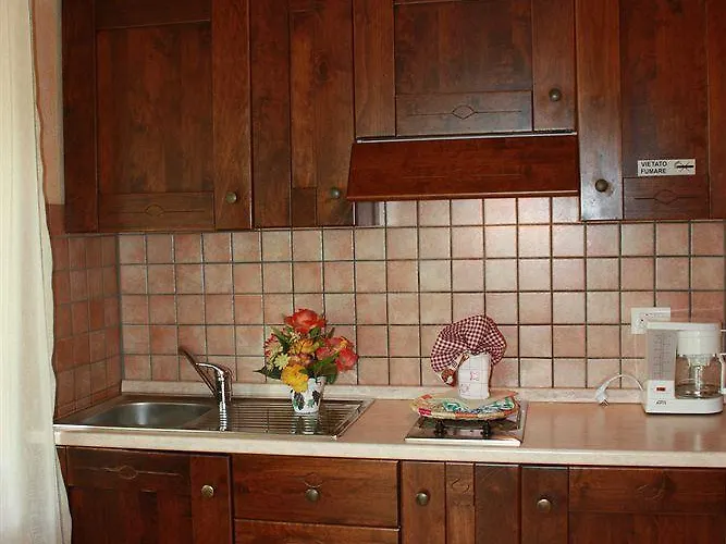 Antico Sempione Nocleg ze śniadaniem *